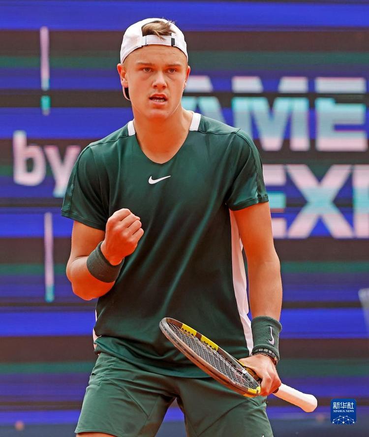 走上训练场 走上训练场