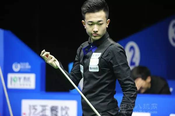 中国队稳扎 中国队稳扎