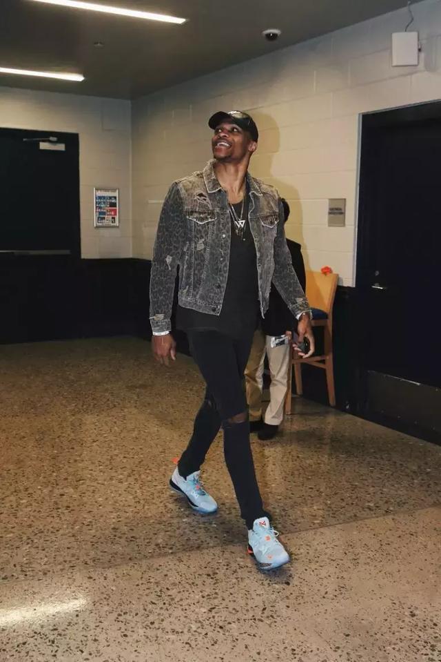 具备出色的 具备出色的