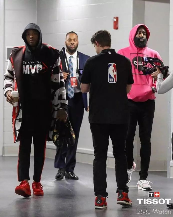 本篇围绕 本篇围绕