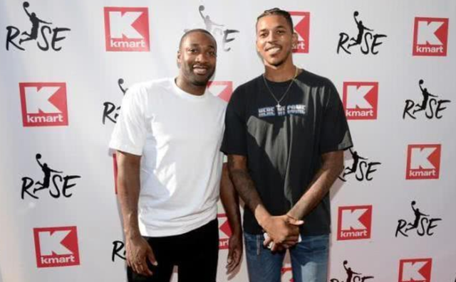 留下他继续 留下他继续